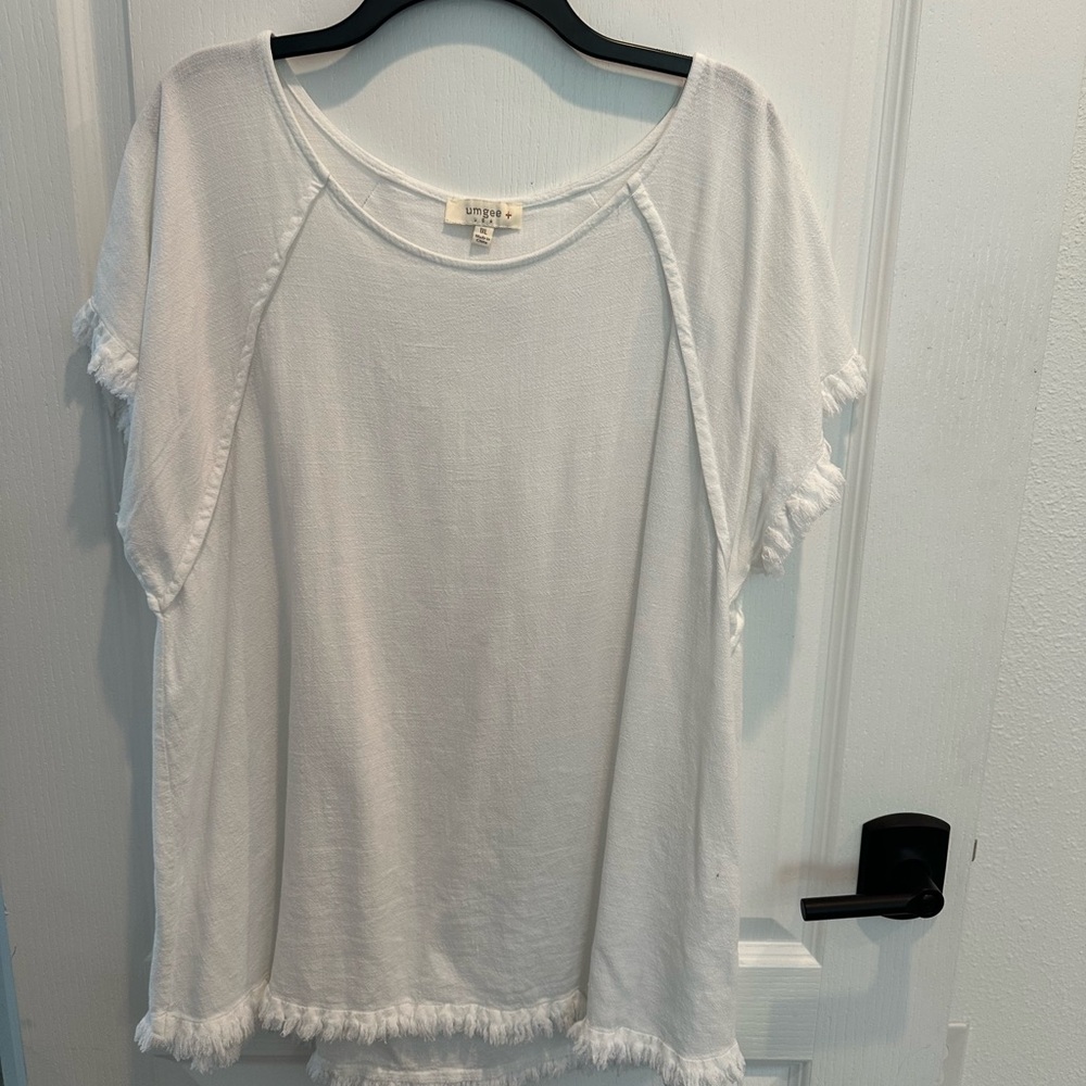 Comfy white cotton/linen top